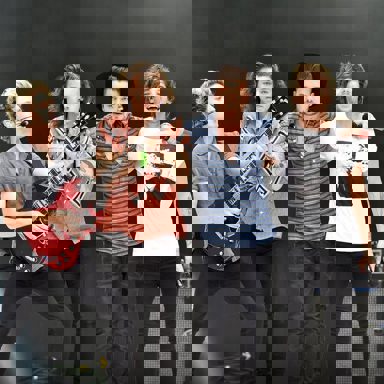 One Direction photo 18