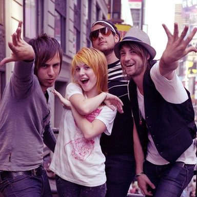 Paramore photo 200