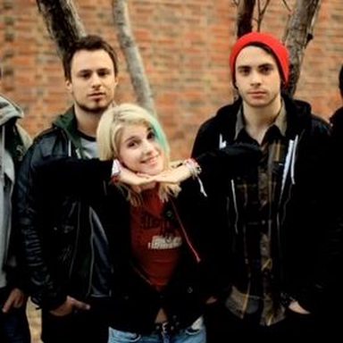 Paramore photo 250