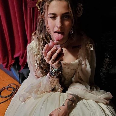 Paris Jackson photo 15