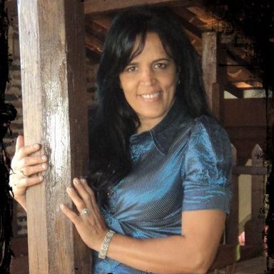 Pastora Valéria Cordeiro