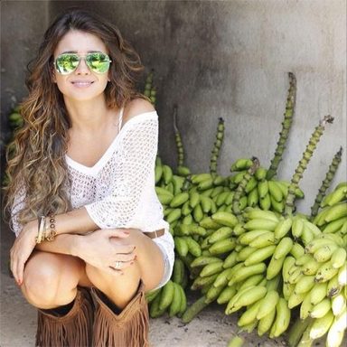 Paula Fernandes photo 29