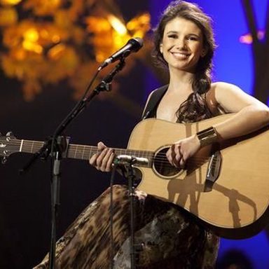 Paula Fernandes photo 75