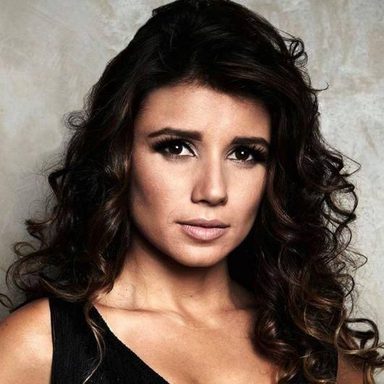 Paula Fernandes photo 30