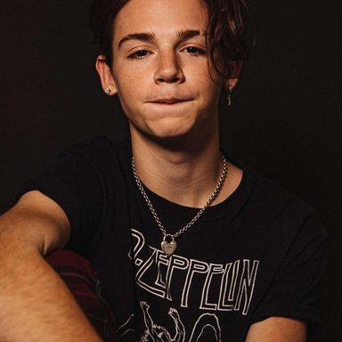 Payton Moormeier photo 21