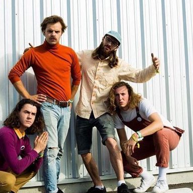 Peach Pit