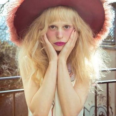 Petite Meller photo 11