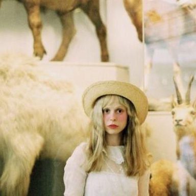 Petite Meller photo 9