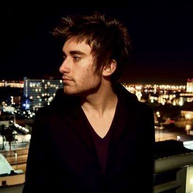 Phil Wickham photo 15