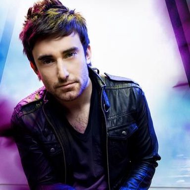 Phil Wickham photo 12
