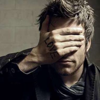 Phil Wickham photo 11