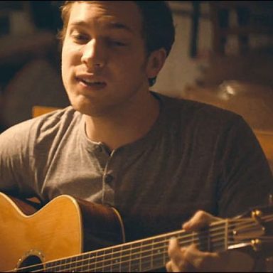 Phillip Phillips photo 16