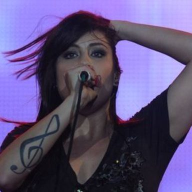 Pitty photo 31