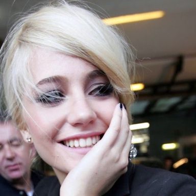 Pixie Lott photo 36