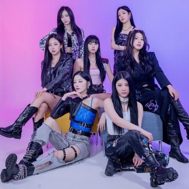 PURPLE KISS photo 32