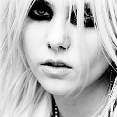 The Pretty Reckless photo 11
