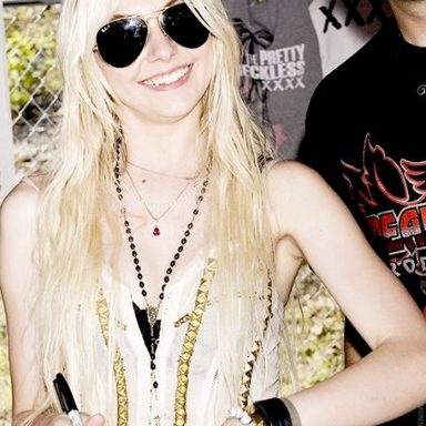 The Pretty Reckless photo 88