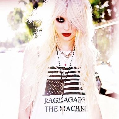 The Pretty Reckless photo 159