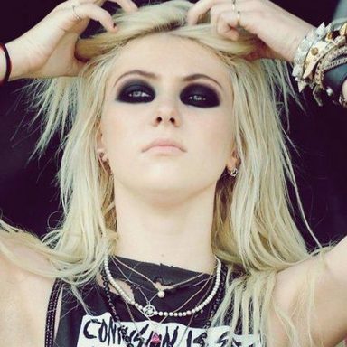 The Pretty Reckless photo 72