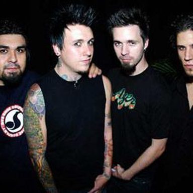 Papa Roach photo 73
