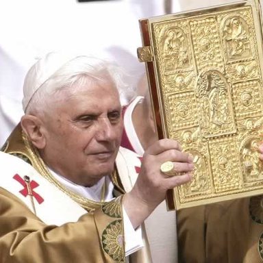 Papa Bento XVI photo 10