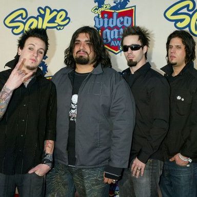 Papa Roach photo 39