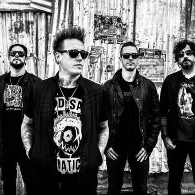 Papa Roach photo 30
