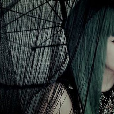 Park Bom photo 21