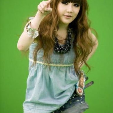 Park Bom photo 28