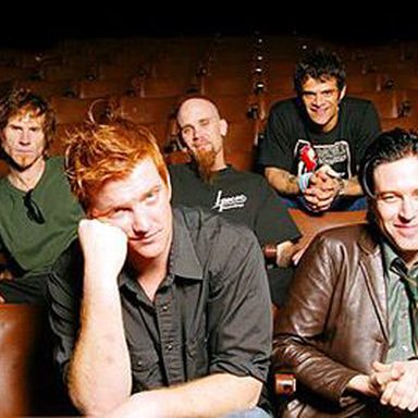 Queens Of The Stone Age photo 41