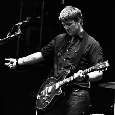 Queens Of The Stone Age photo 31