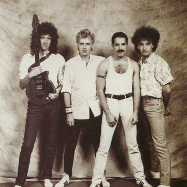 Queen photo 38