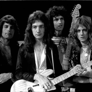 Queen photo 21