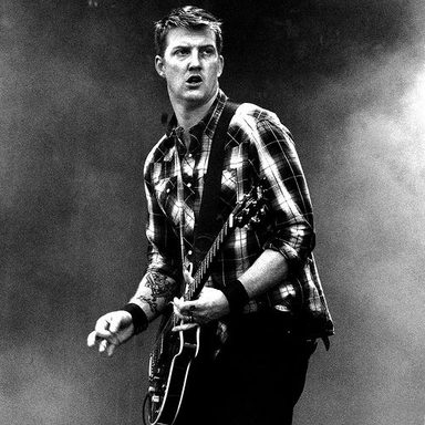 Queens Of The Stone Age photo 30