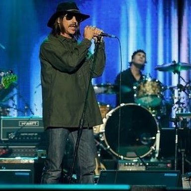 Red Hot Chili Peppers photo 62