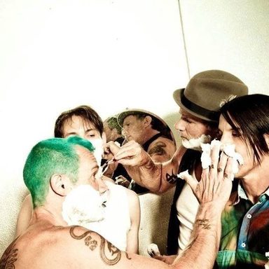 Red Hot Chili Peppers photo 49