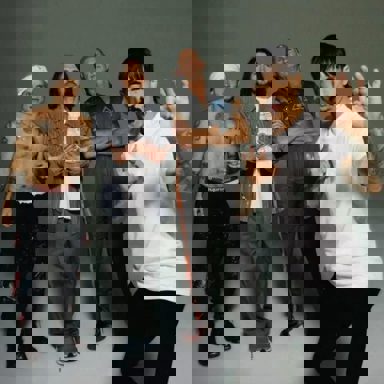 Red Hot Chili Peppers photo 15