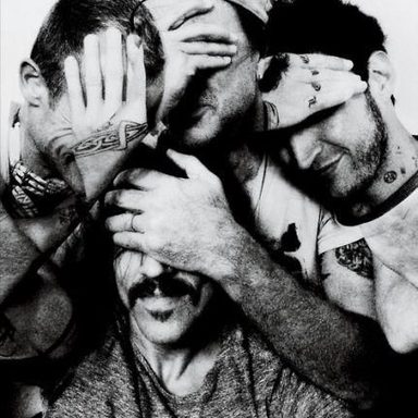 Red Hot Chili Peppers photo 33