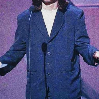 Rick Astley photo 17