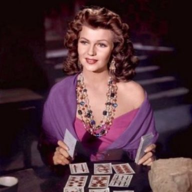 Rita Hayworth photo 10