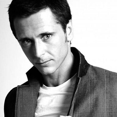 Ritchie Neville