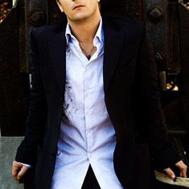 Rob Thomas