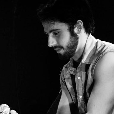 Romero Ferro
