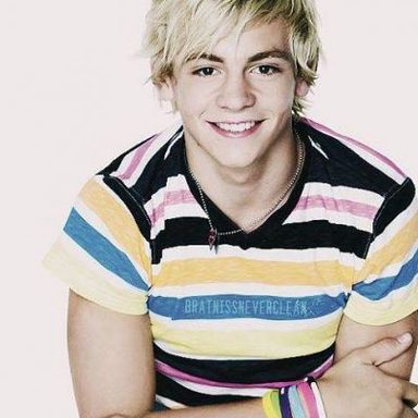 Ross Lynch photo 15