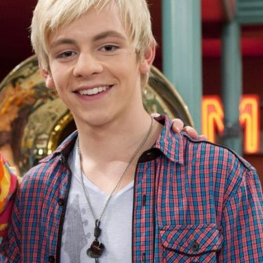 Ross Lynch photo 32