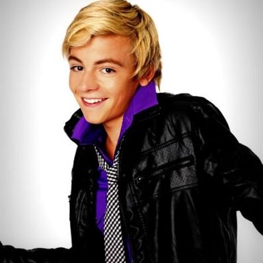 Ross Lynch photo 31