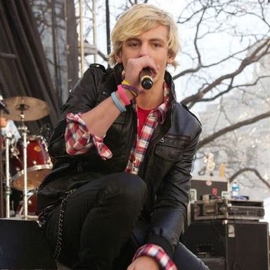 Ross Lynch photo 10