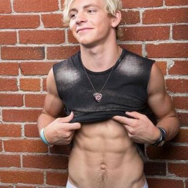Ross Lynch photo 21