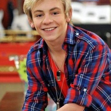 Ross Lynch photo 35