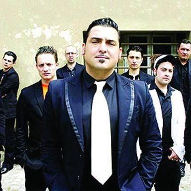 Roy Paci & Aretuska